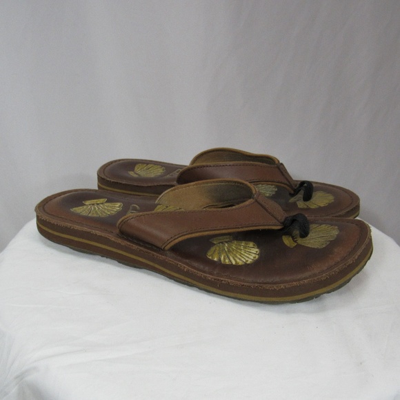 clarks flip flops womens brown